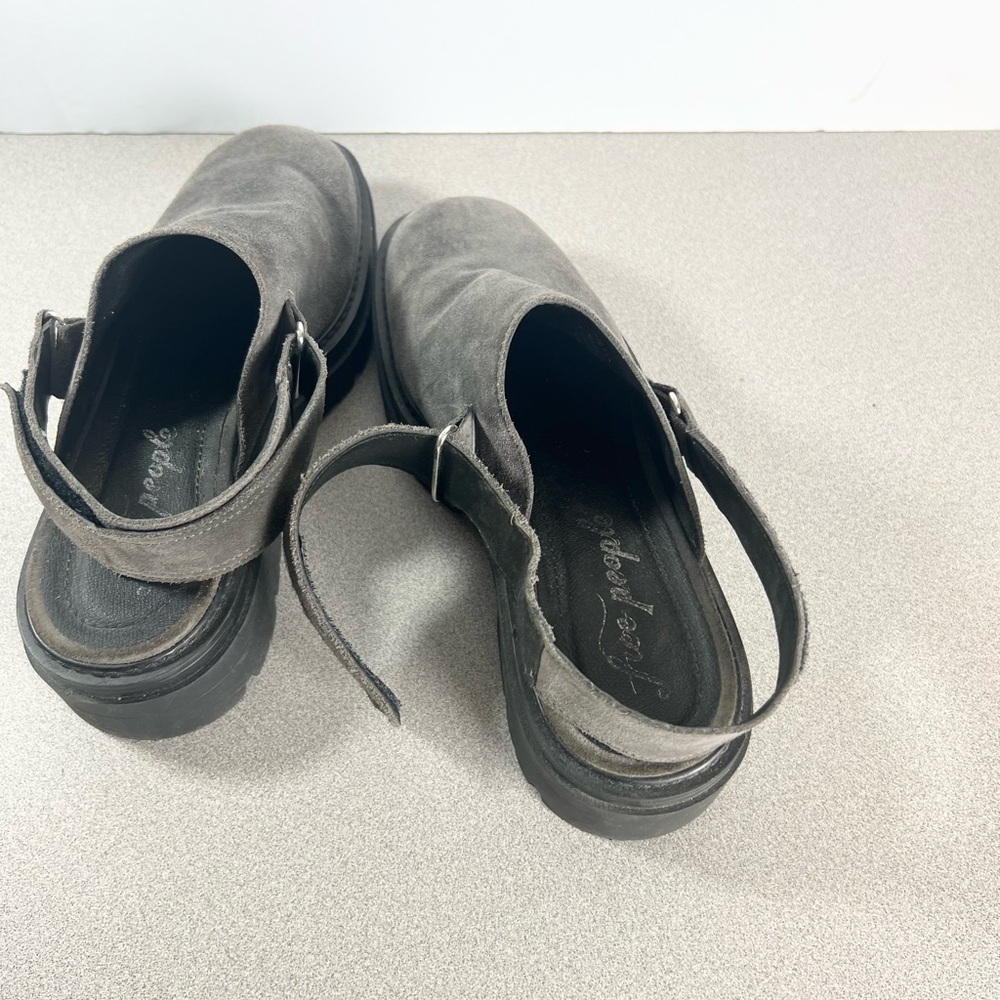 Free People Milo Slingback Mule Womens Size 39 US 8.5 Gray Suede Shoes clogs lug - Picture 5 of 9